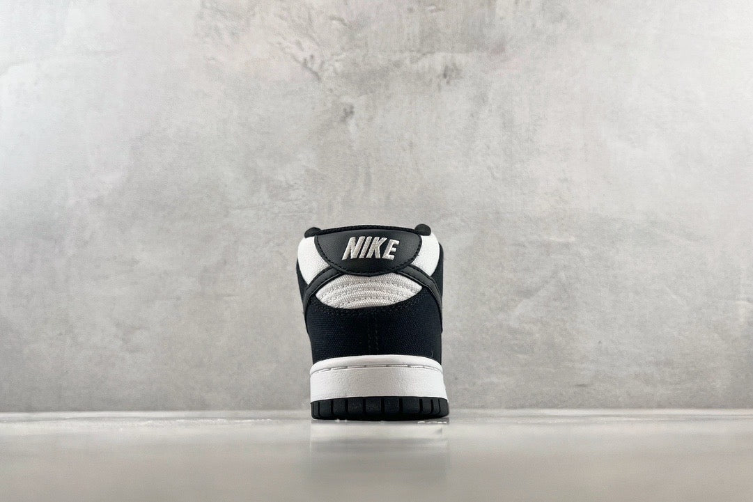 Shoes- Dunk Mid Comfortable Everyday Designer Shoes