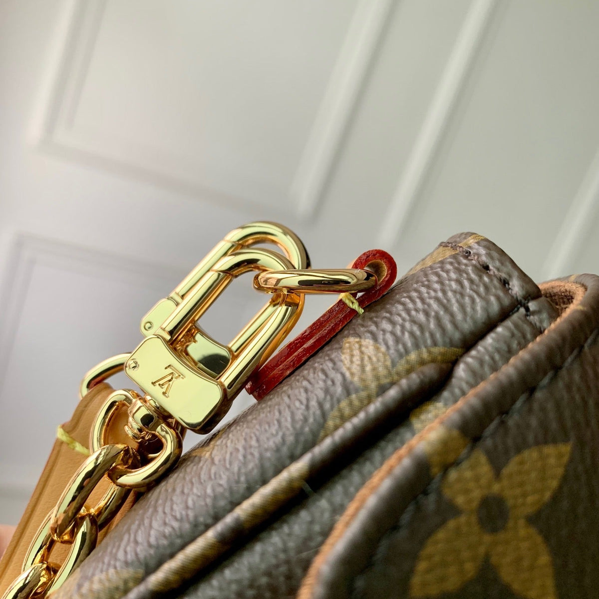 Louis Vuitton Wallets- Louis Vuitton Lou Ivy Wallet On Chain Bag Compact Luxury Card Wallet