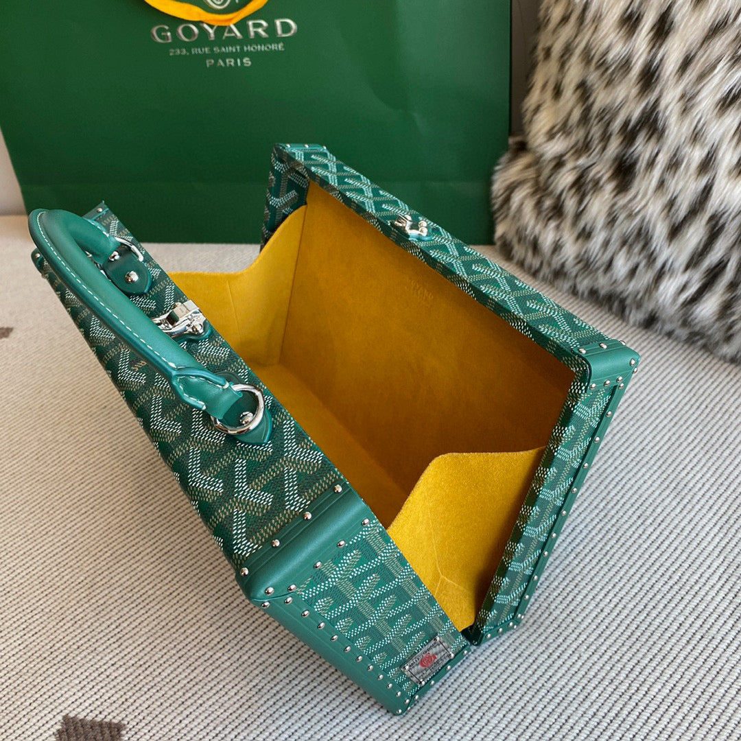 Bags- Goya Grand Hotel Trunk Bag Elegant Everyday Designer Handbag