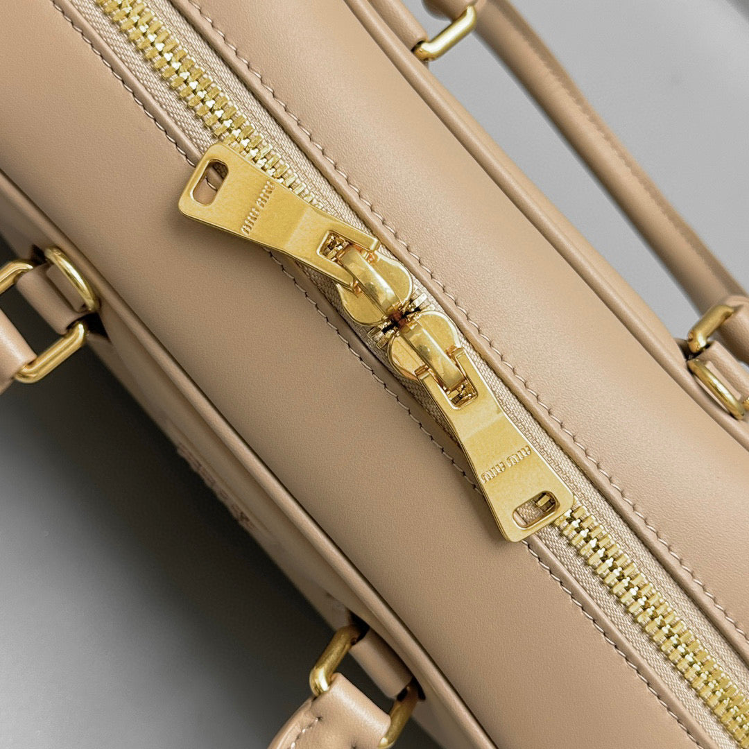 Bags- Miu M Arcadie Bag Elegant Everyday Designer Handbag
