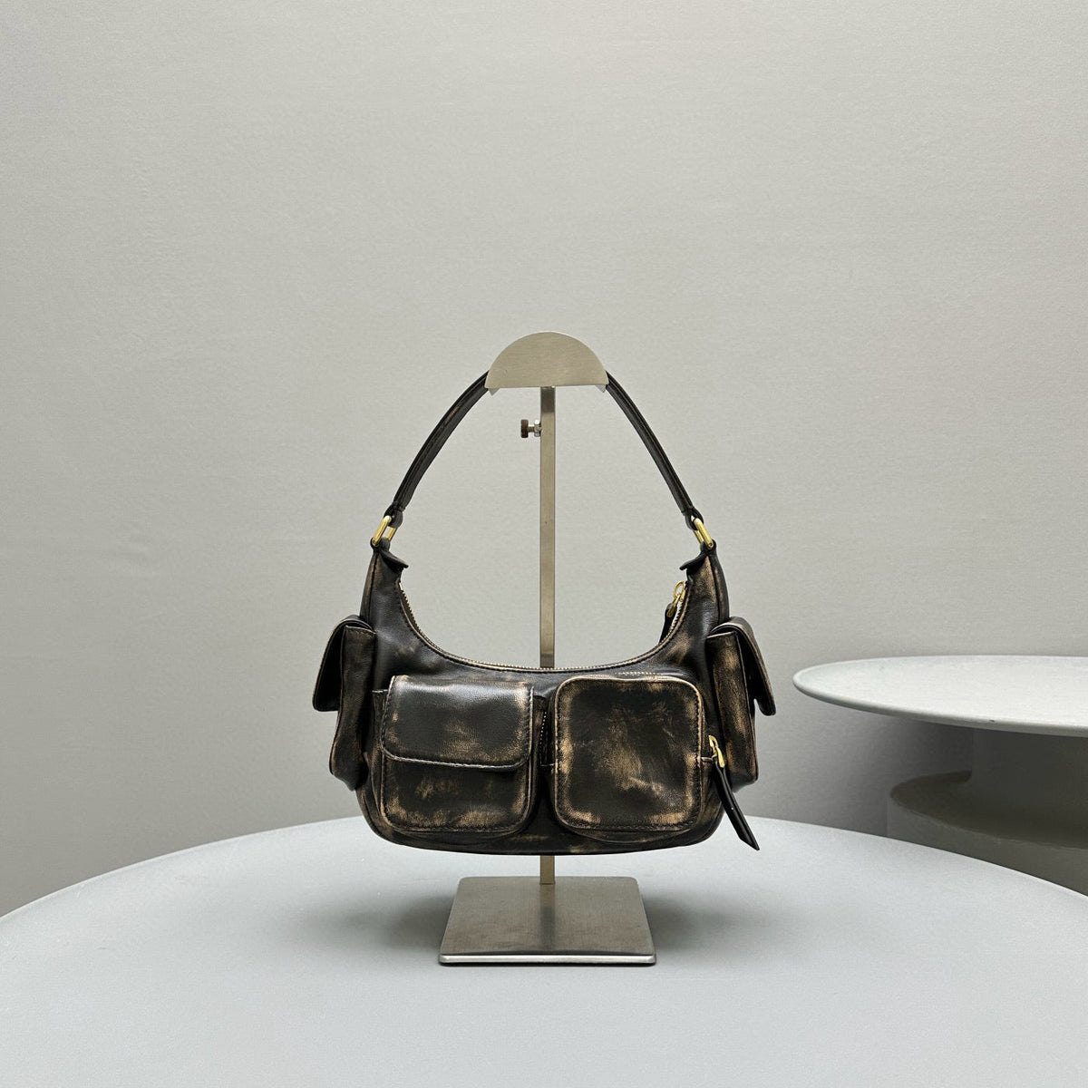 Bags- Miu M Pocket Nappa Leather Bag Elegant Everyday Designer Handbag