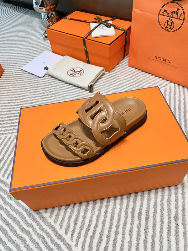 Hermes sandals Style 212 - top view showing design