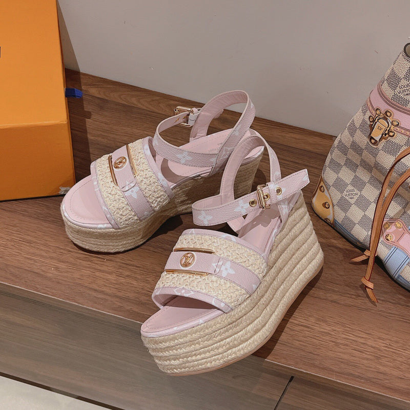 Louis Vuitton shoes Style 356 - side profile detail