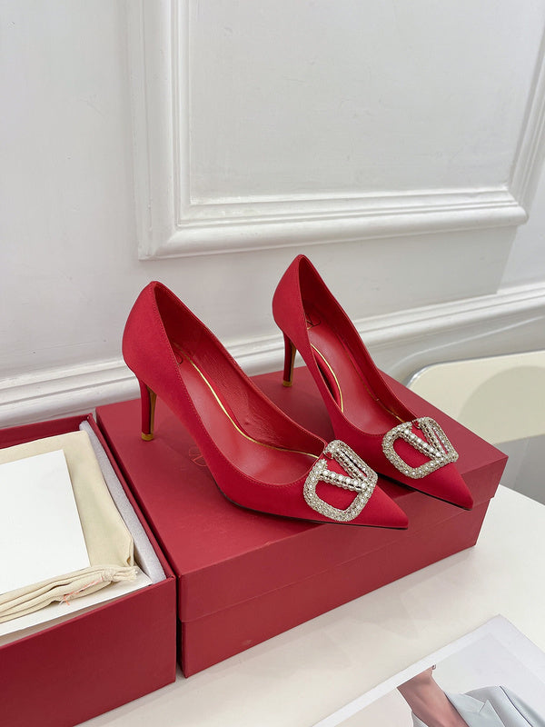 Close-up detail view of Valentino Garavani luxury piece style No.220
