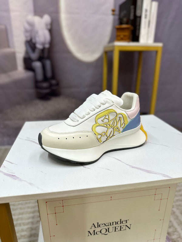 Alexander McQueen shoes Style 002 - packaging and accessories