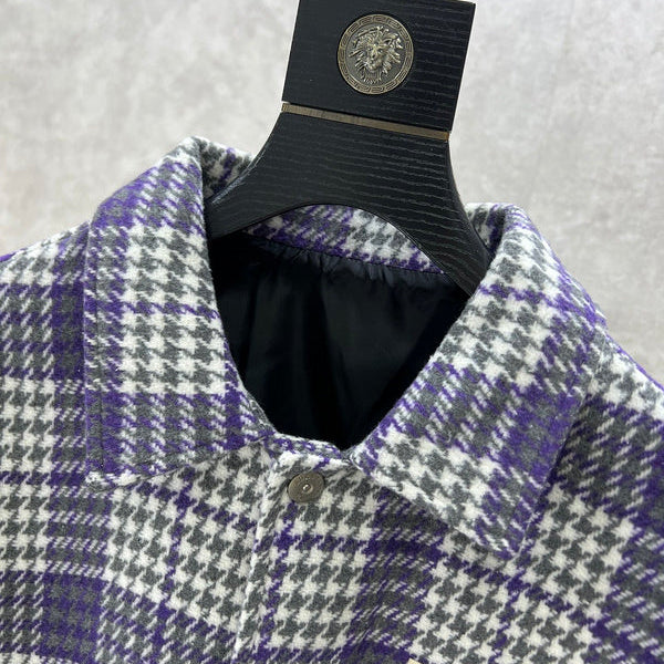 Back view of Burberry luxury piece style No.414