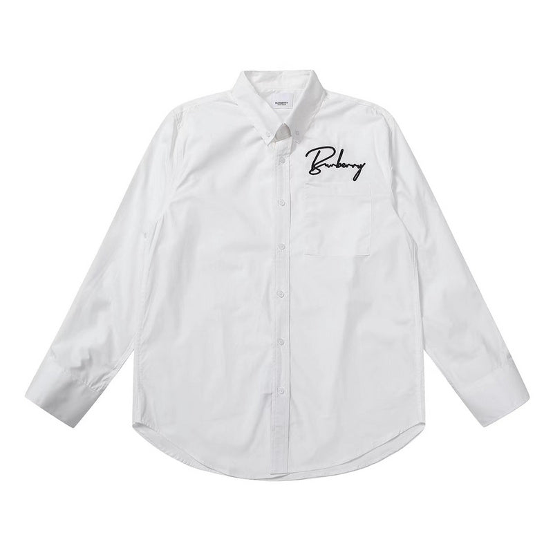 Side profile view of Burberry luxury piece style No.032