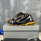 Balenciaga shoes Style 061 - texture and material detail