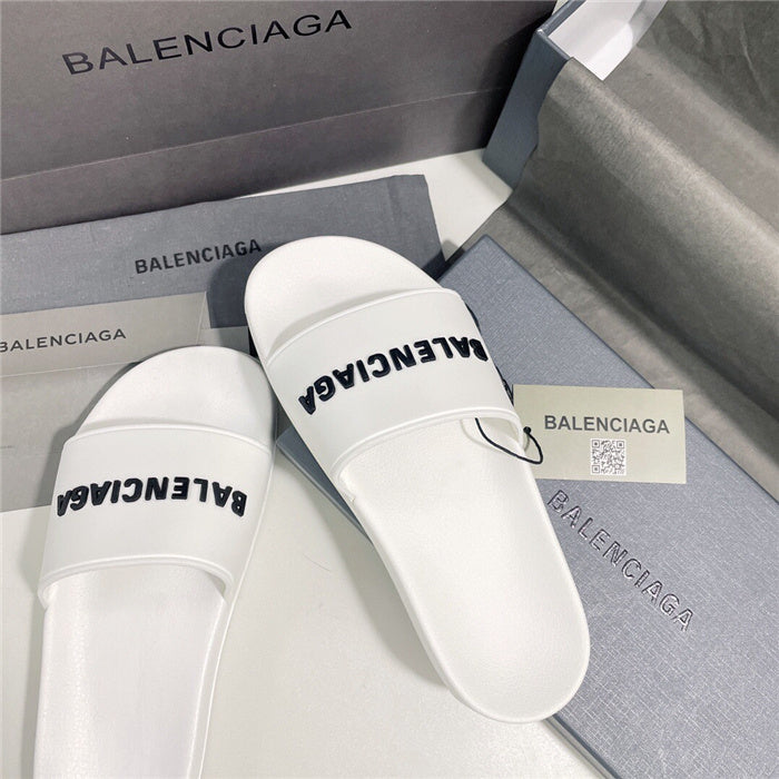 Balenciaga Tan Flat Thong Sandals - Close-Up Texture View