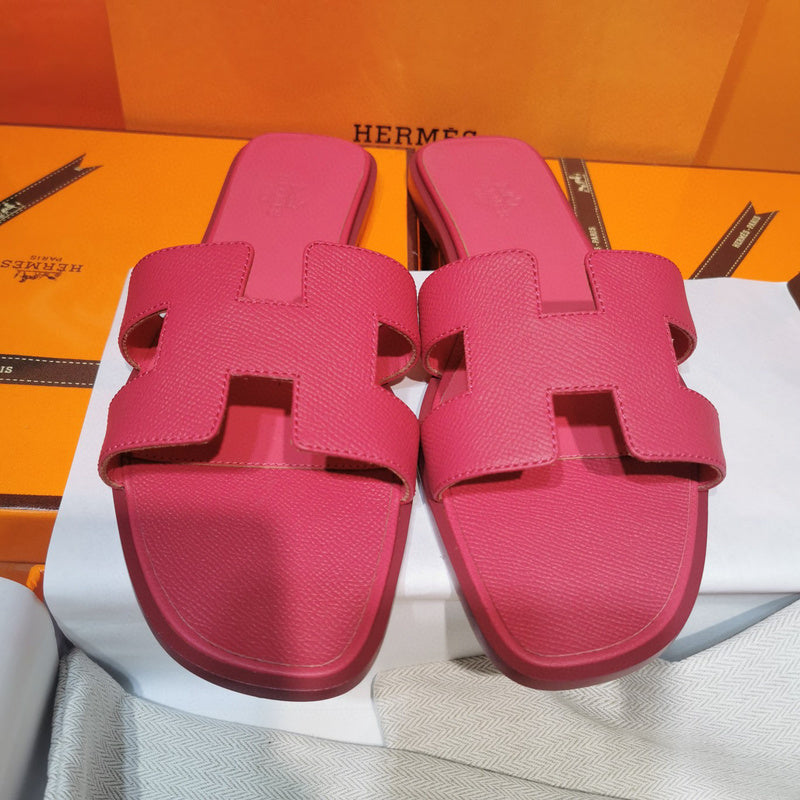 Hermes sandals Style 102 - top view showing design