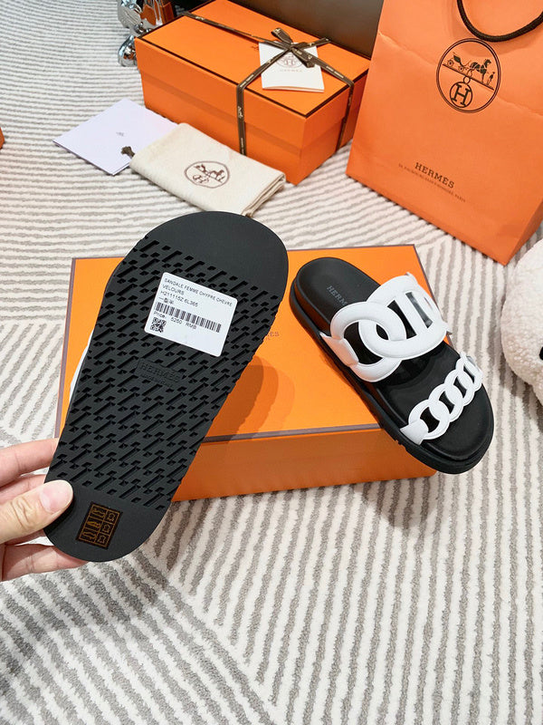 Hermes sandals Style 211 - logo and branding close-up