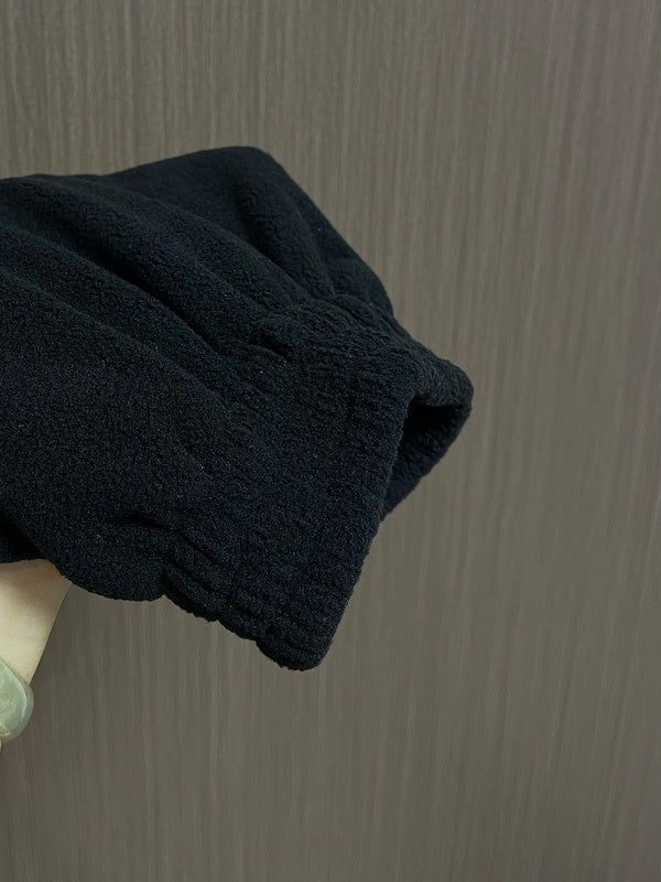 Texture and finish detail of Balenciaga luxury piece style No.226