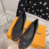 Louis Vuitton shoes Style 351 - packaging and accessories