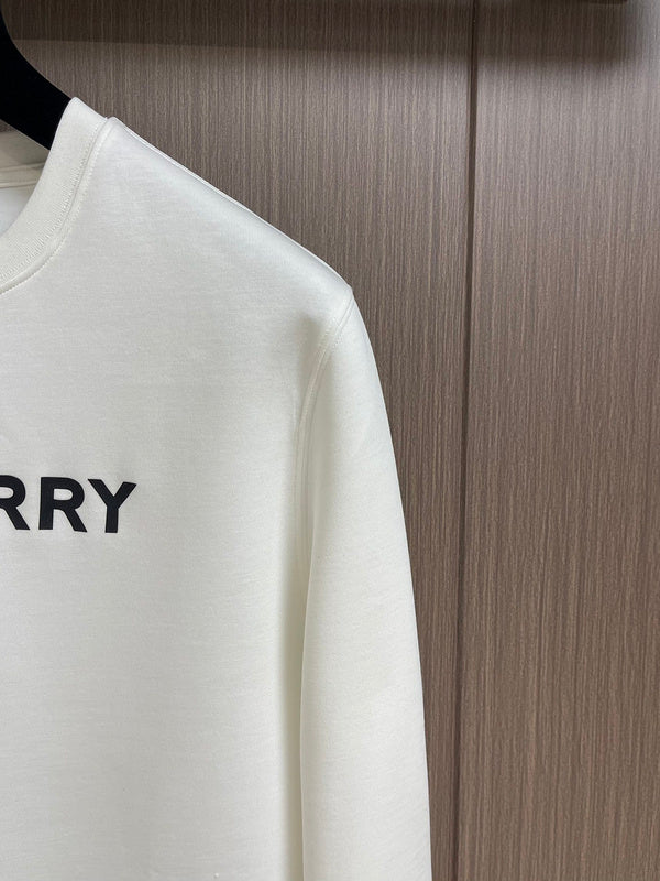 Three-quarter angle view of Burberry luxury piece style No.445