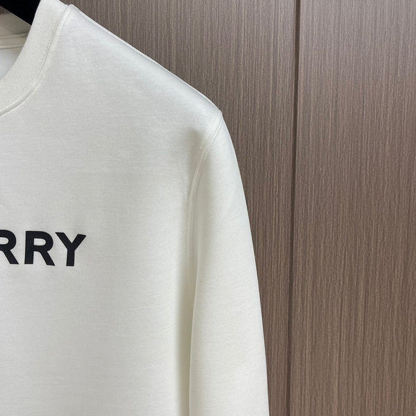Three-quarter angle view of Burberry luxury piece style No.445