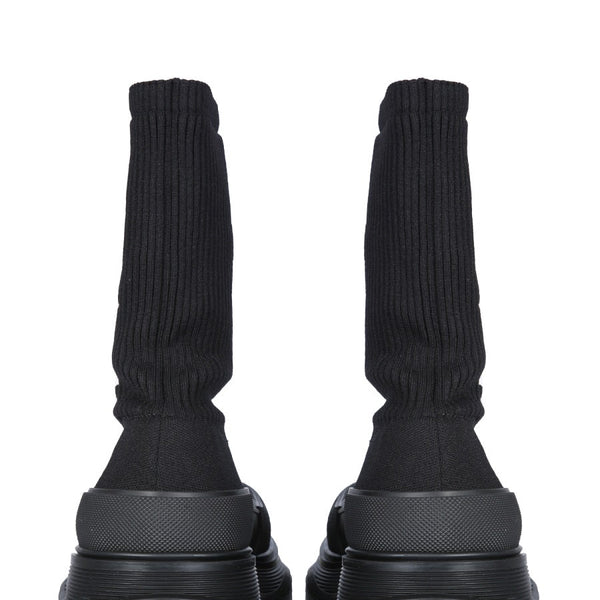 Alexander McQueen Shoes? Alexander Mcqueen Men Tread Slick Boot Premium Designer Casual Shoes