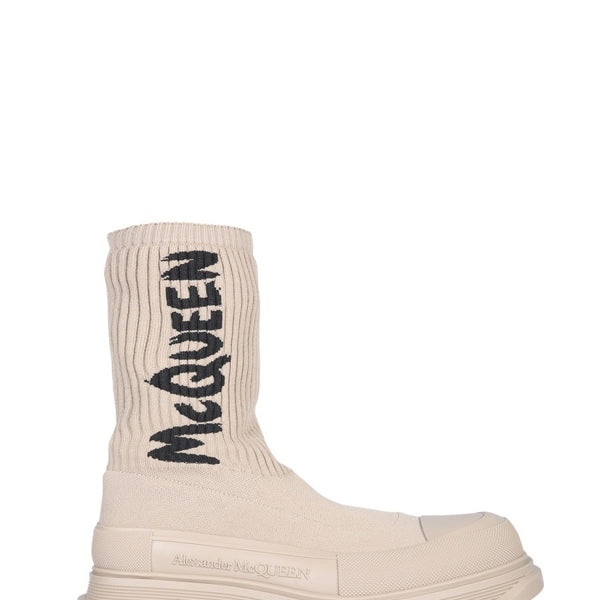 Alexander McQueen Shoes? Alexander Mcqueen Men Tread Slick Boot Premium Designer Casual Shoes