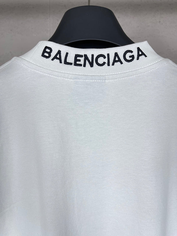 Front view of Balenciaga luxury piece style No.254