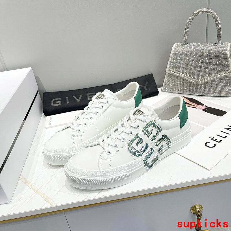Givenchy shoes Style 055 - sole and craftsmanship detail