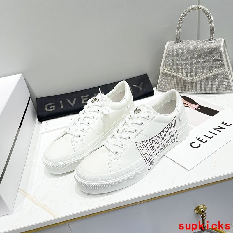 Givenchy shoes Style 104 - close-up of elevated everyday design