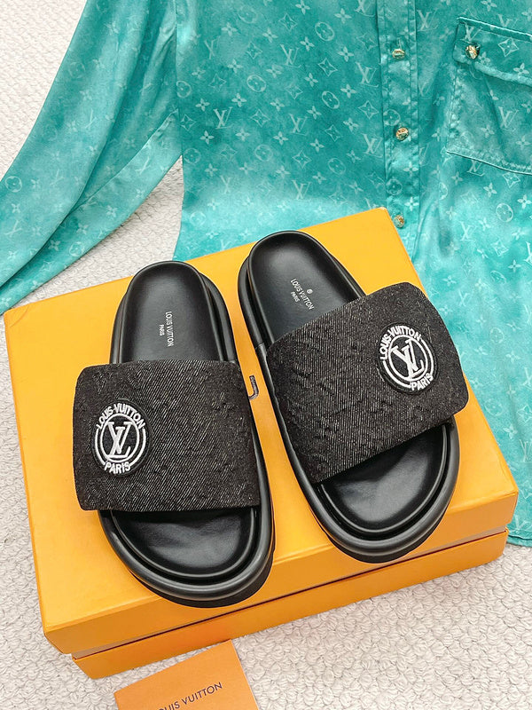 Louis Vuitton shoes Style 374 - top view showing design