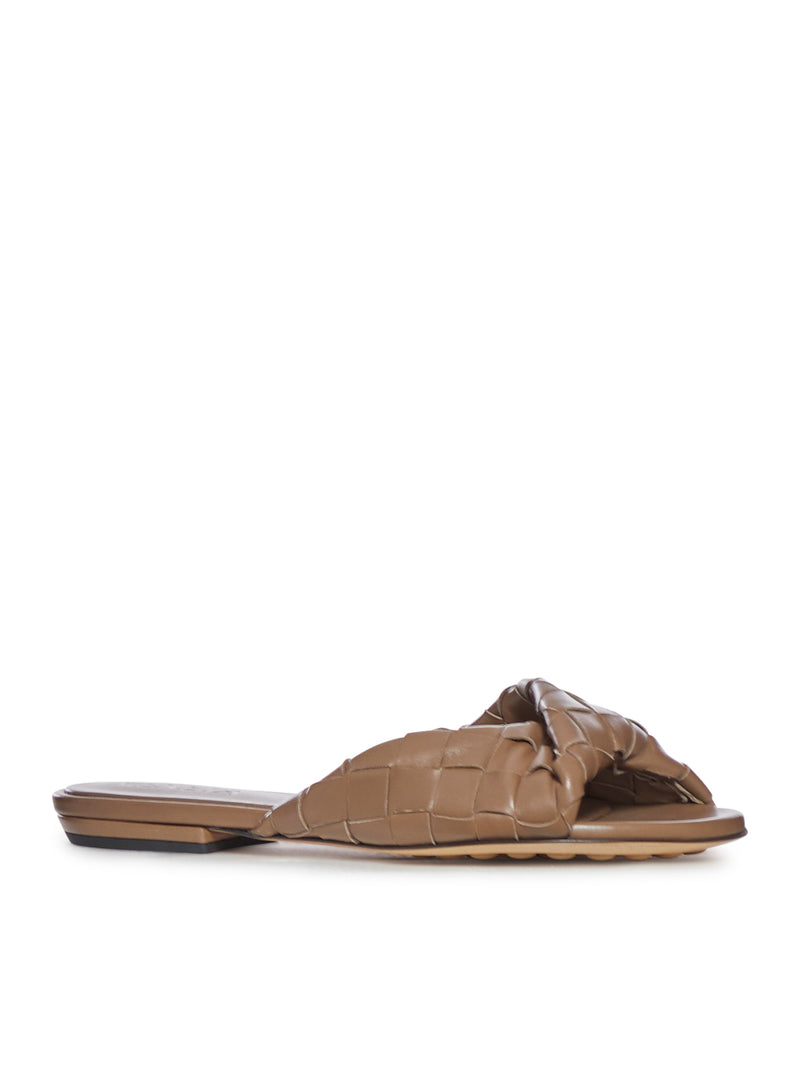 Bottega Veneta premium flats detail and craftsmanship close-up