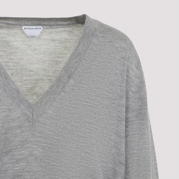 Close-up of Bottega Veneta sweaters & pullovers hardware and fine stitching