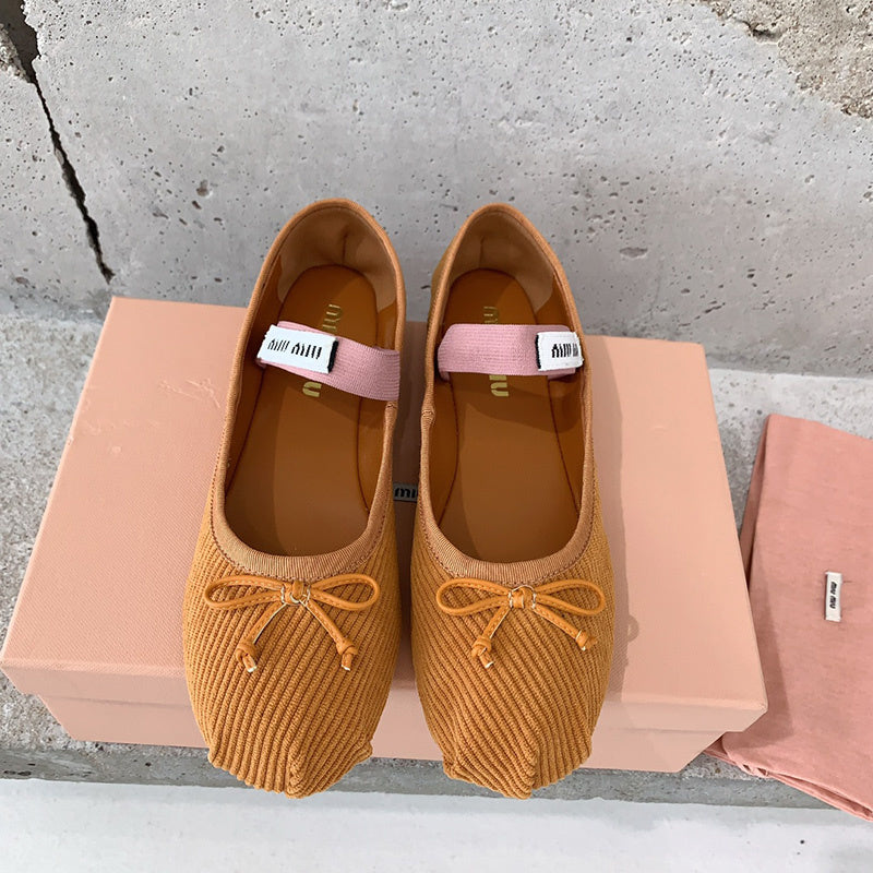 Front view of Miu Miu luxury piece style No.105