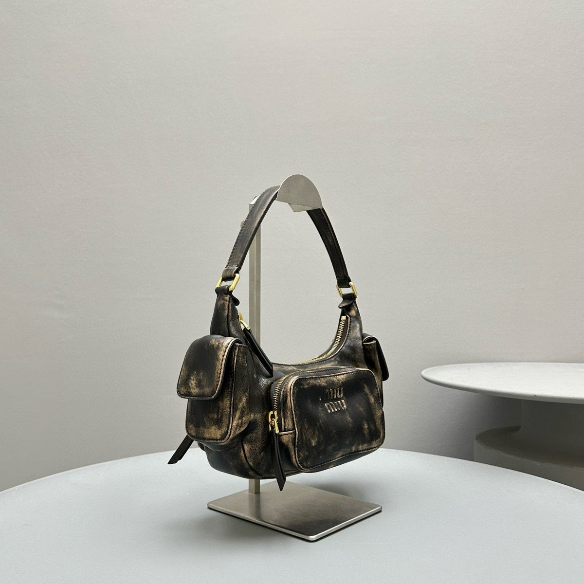 Bags- Miu M Pocket Nappa Leather Bag Elegant Everyday Designer Handbag