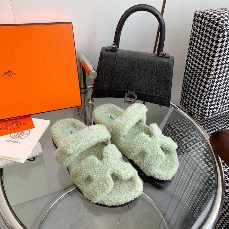 Hermès Grey Block Heel Pumps - Studio Shot