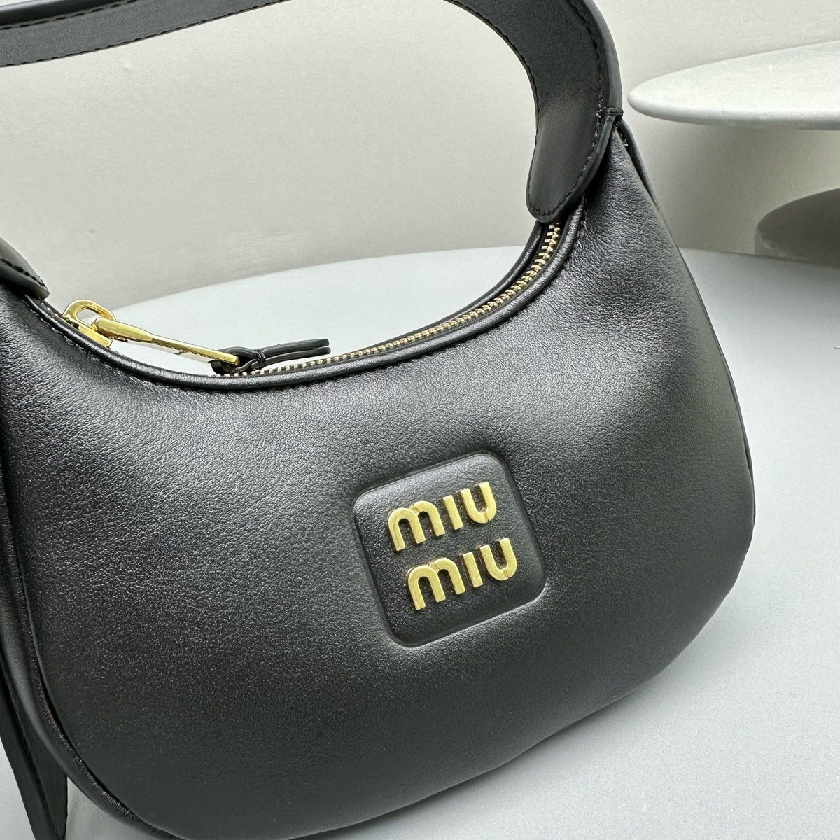 Bags- Miu M Leather Hobo Bag Elegant Everyday Designer Handbag
