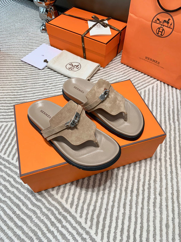 Hermès Nude Flat Thong Sandals - Detail Shot of Craftsmanship