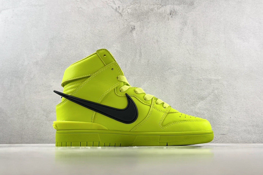Shoes- Dunk Laser Luxury Lifestyle Designer Footwear