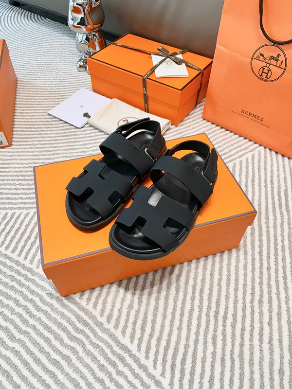 Hermès Red Ankle Strap Sandals - Angled View