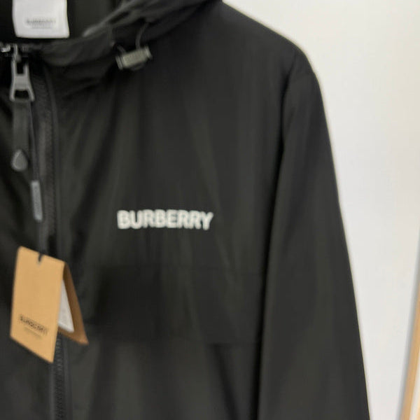 Three-quarter angle view of Burberry luxury piece style No.486