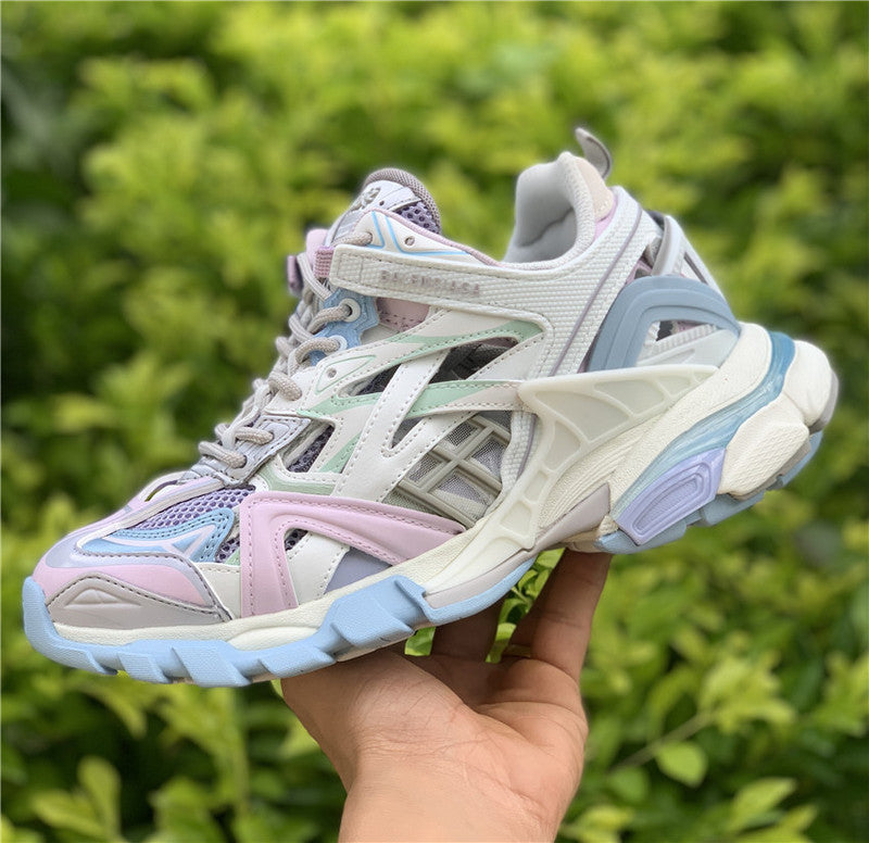 Balenciaga shoes Style 374 - packaging and accessories