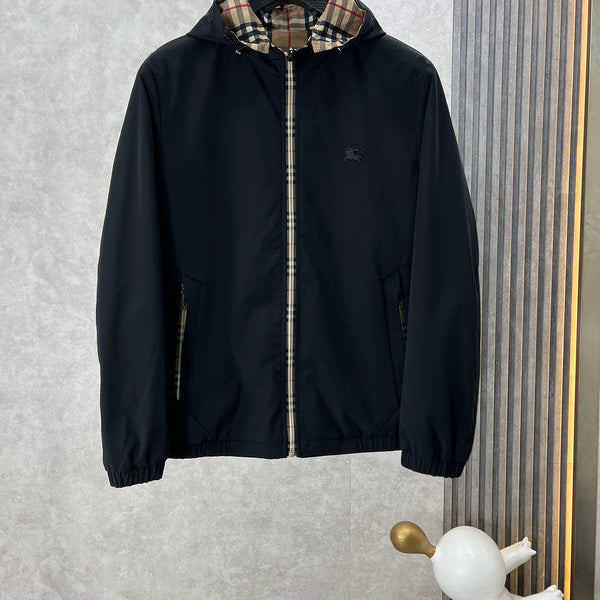 Back view of Burberry luxury piece style No.354