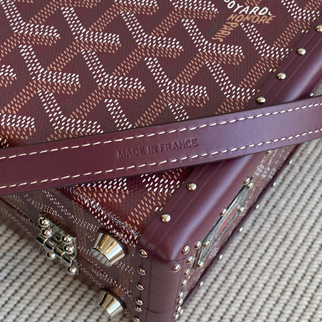 Bags- Goya Grand Hotel Trunk Bag Premium Designer Shoulder Bag