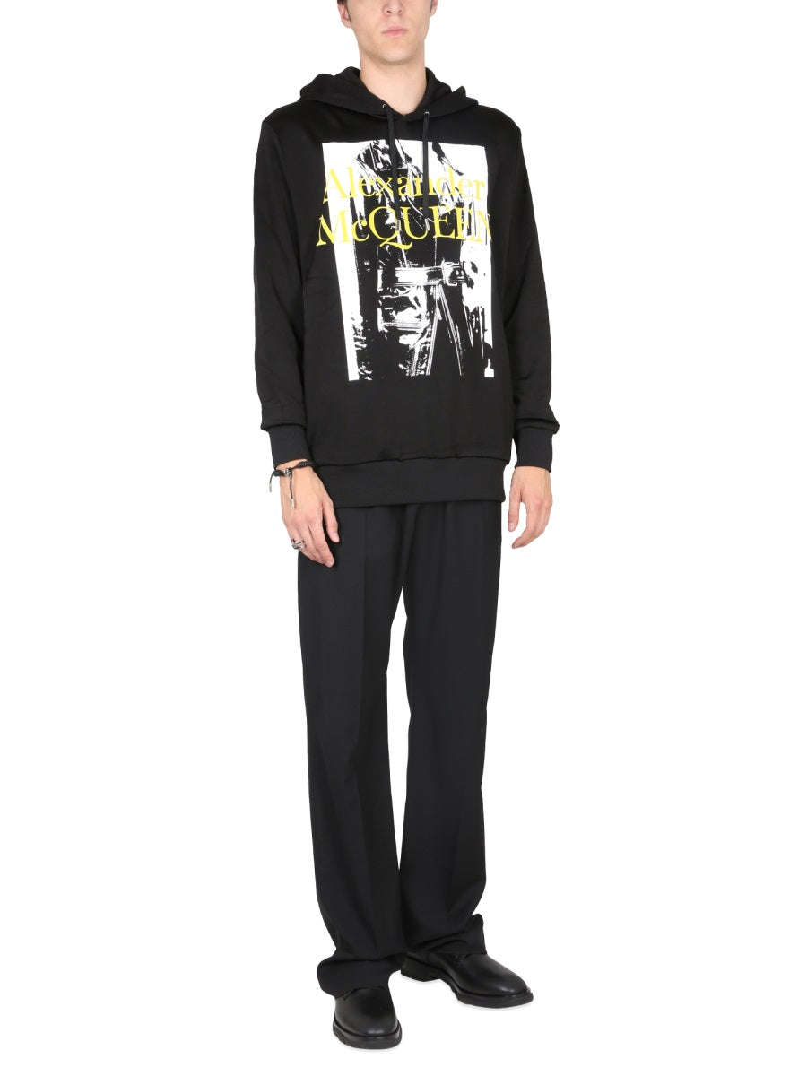 Alexander McQueen Hoodies? Alexander Mcqueen Men Sweatshirt With Atelier Print Comfortable Luxury Streetwear Hoodie