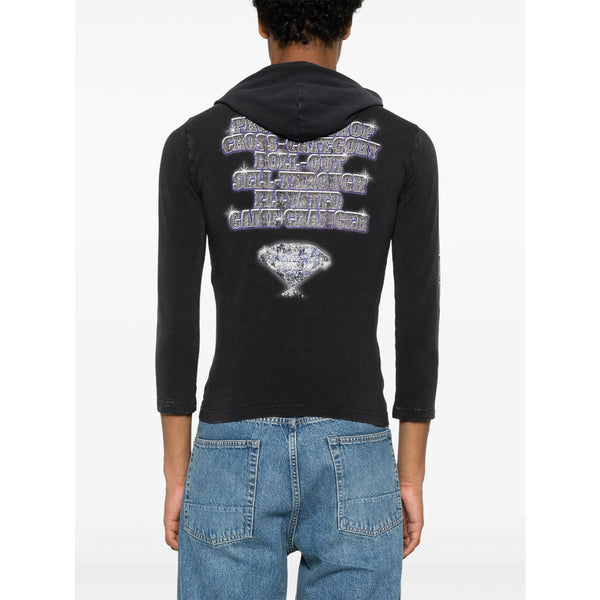 Close-up of Balenciaga tee shirts hardware and fine stitching