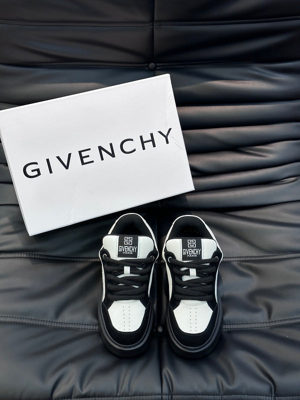 Givenchy shoes Style 184 - top view showing design
