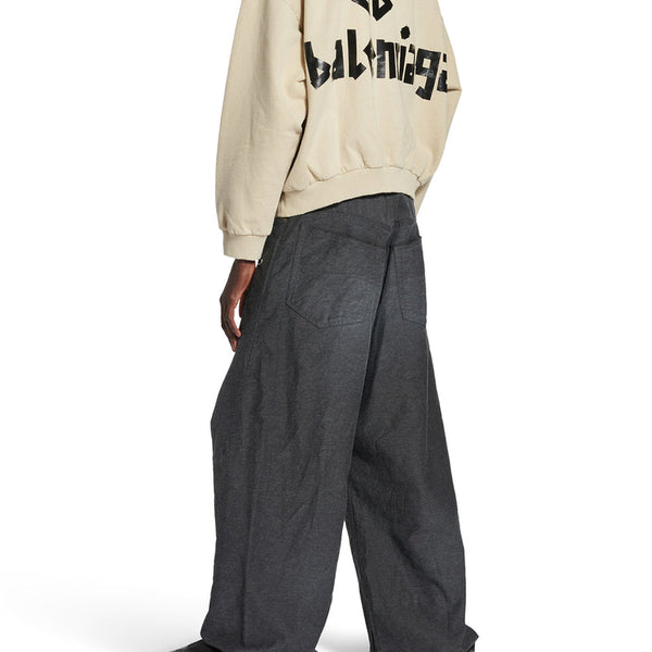 Close-up of Balenciaga tee shirts hardware and fine stitching