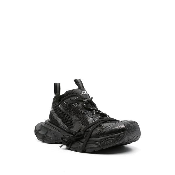 Balenciaga athletic side profile designer luxury fashion