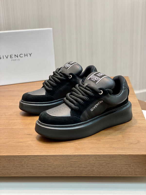 Givenchy shoes Style 186 - top view showing design