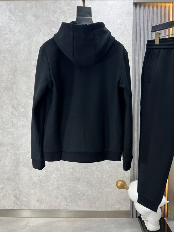 Styling view of Burberry luxury piece style No.417