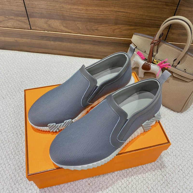 Hermes shoes Style 249 - true-to-life color detail