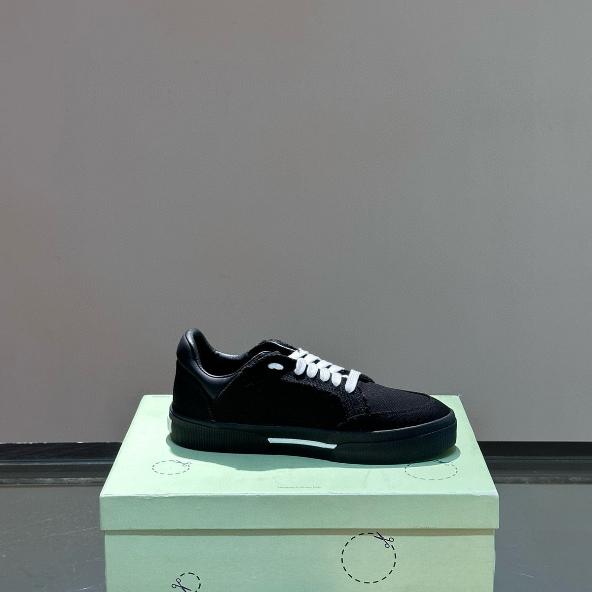 Shoes- Off W Trainers Premium Designer Casual Shoes
