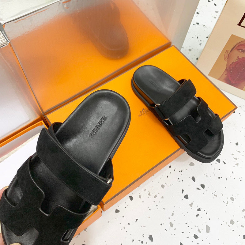 Hermes sandals Style 164 - top view showing design