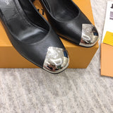 Louis Vuitton shoes Style 246 - side profile detail