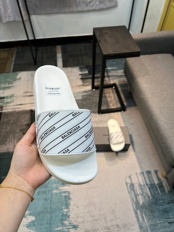 Balenciaga sandals Style 017 - back heel detail